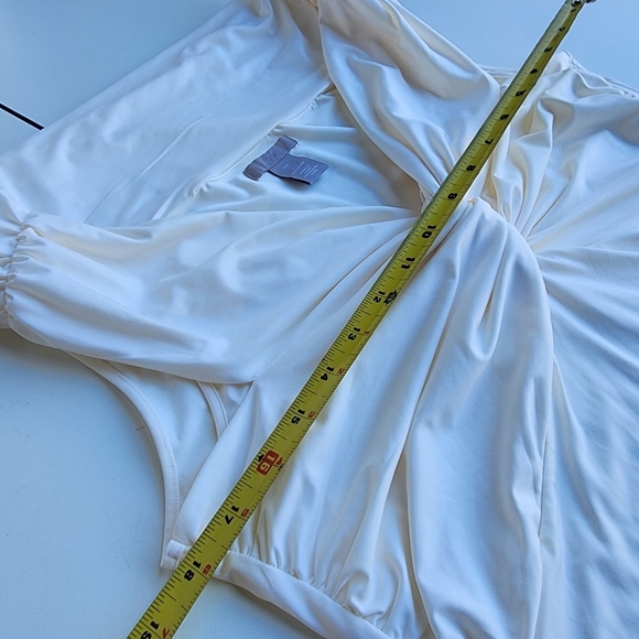 H&M Top Women's Blouse Stretch White Sleeveless V Neck Business Ivory Cream L - Picture 2 of 10